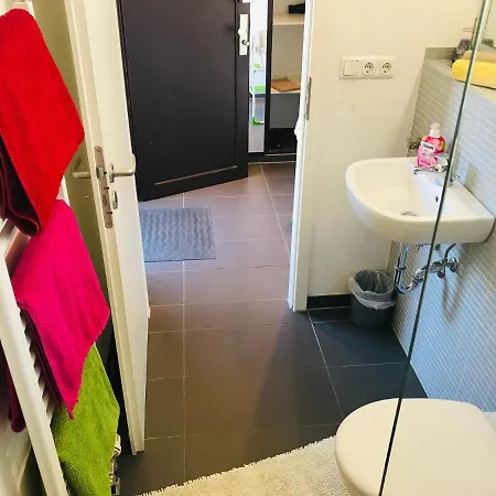 Messe Am Rhein شقة كولونيا