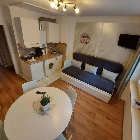 Homebase - Cozy Apartament
