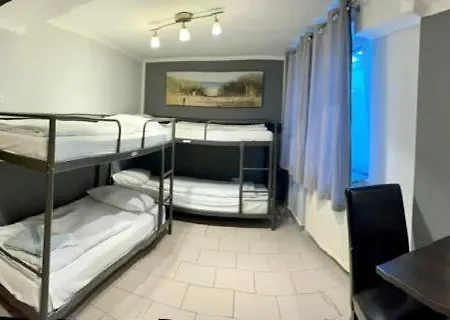 Moji Sieversstrasse فندق 2*
