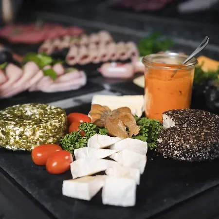 奥古斯丁广场酒店 酒店 4*