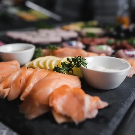 奥古斯丁广场酒店 酒店 4*