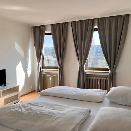 Altstadthotel Hayk Am Rhein Ξενοδοχείο Κολωνία