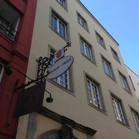 Altstadt-hotel 게스트하우스 2*