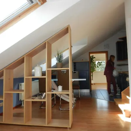 Апартаменты Dachgeschoss Feriewohnung Fuer Zwei *