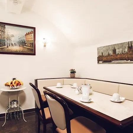 Hotel Domblick Garni