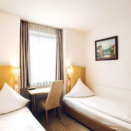 Domblick Garni 3* Cologne