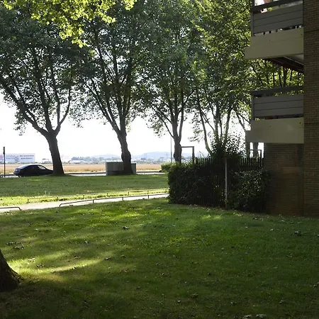 Апартаменты Cologne-weiden