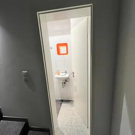 Budget Just For Sleeping - Digital Access Hotel *