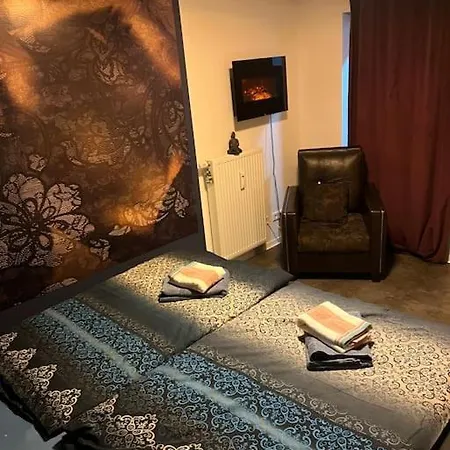 아파트 Luxurious With Sauna *