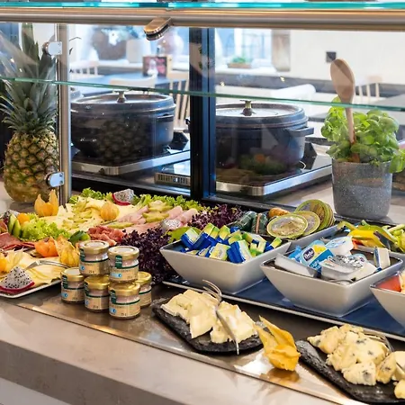 Hotel Garner - Engelbertz By Ihg Colonia