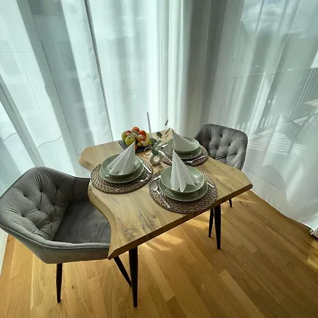 Apartment Queens Peak