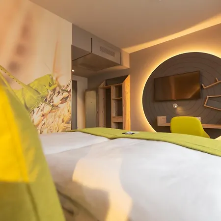 - The Niu, Mill Muelheim, An Ihg 3*