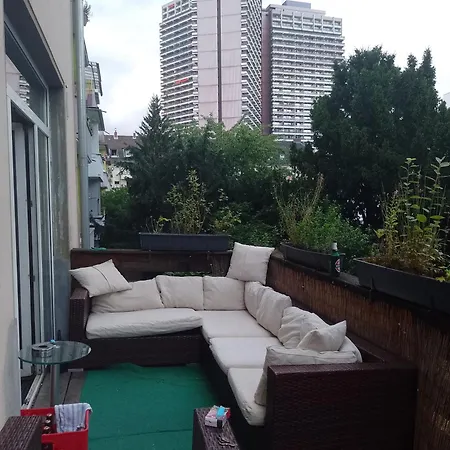 In Weisshausstrasse In Einer Keulen