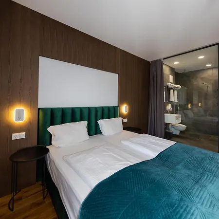 B-chill Hotel