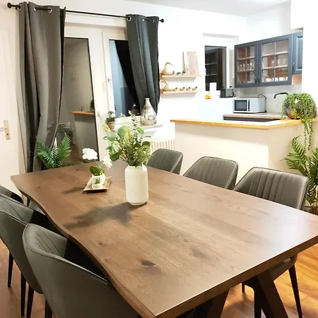 Large - Modern & Fully Equipped - Near Fair 公寓 *