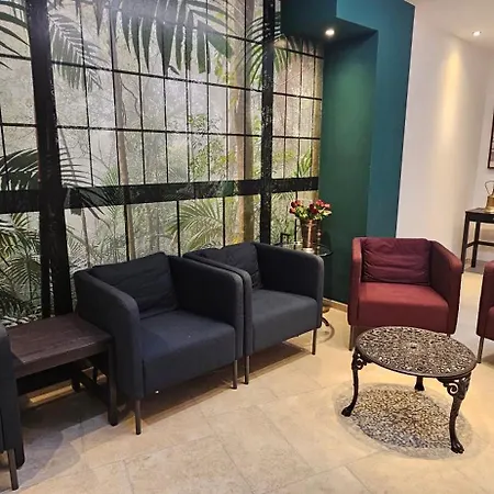 Citylight Hotel 2*