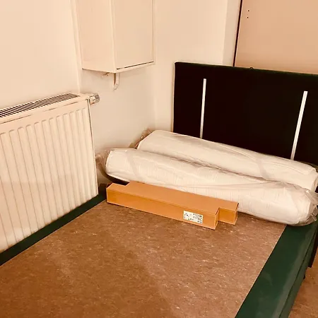 Schoenes In Koeln Lindenthal Apartamento