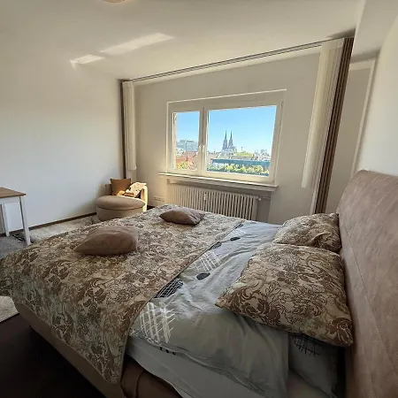 Premium Loft Xxl * Keulen