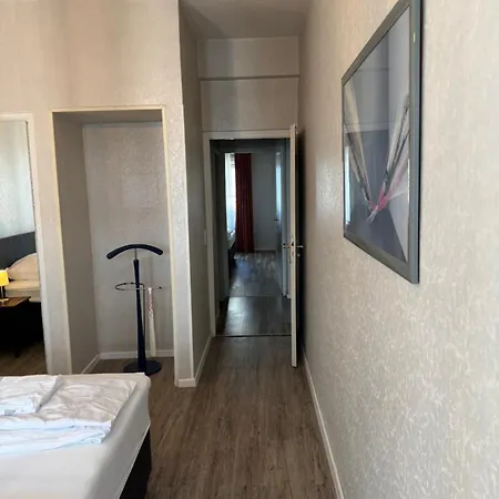 50 Qm Zentral In Domnaehe Colonia