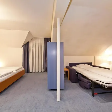 Select Silence Garden Hotel 4*