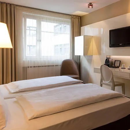 Santo Hotel Keulen