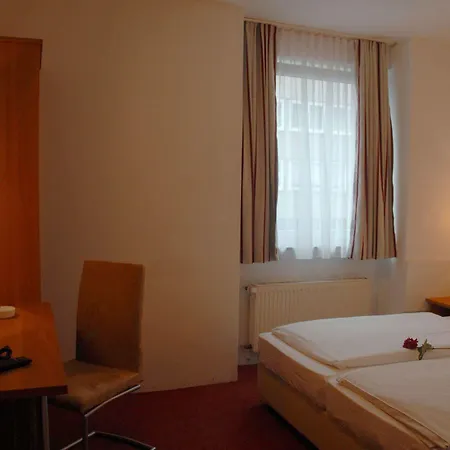 Domblick Garni 3* Cologne