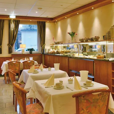 Ilbertz Garni Hotel Colonia