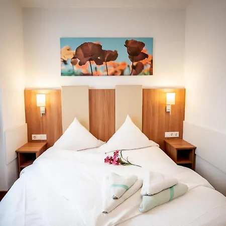 Hotel Domblick Garni 3*