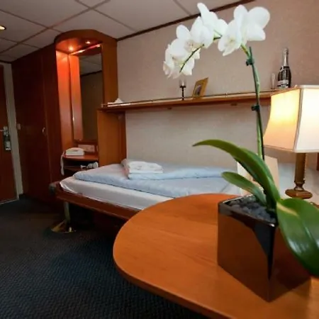 Botel Hotelships Holland Messe Ms Princess