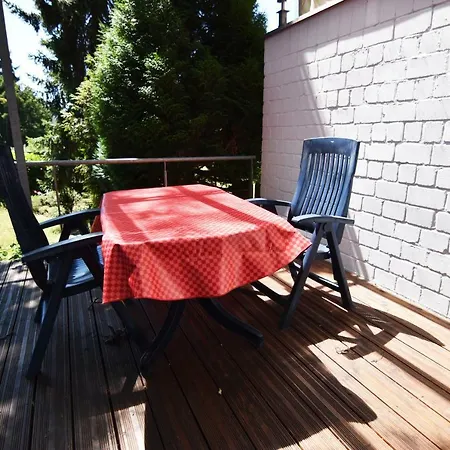 Zeitwohnen Im Schonem Haus Mit Grosser Terrasse In Koln-rath *