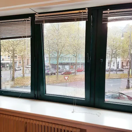 Appartamento *** Comfortable 30m2 Studio Hansaring 19 *** Mediapark / Messe / Dom *