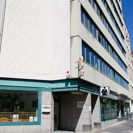 *** Comfortable 30m2 Studio Hansaring 19 *** Mediapark / Messe / Dom Appartamento