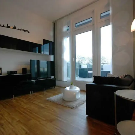 Exklusives Penthouse! Mit Wlan, Tiefgarage, 2 Fernseher Etc. Апартаменты