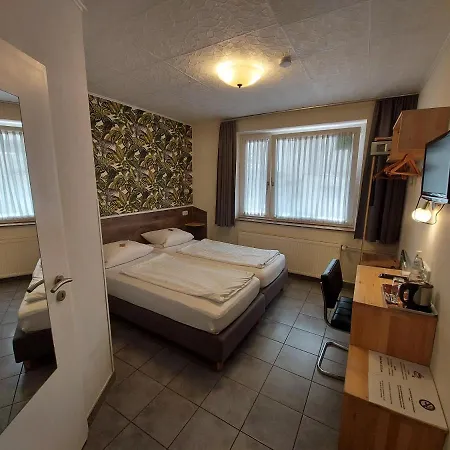 Mueller Hotel 3*
