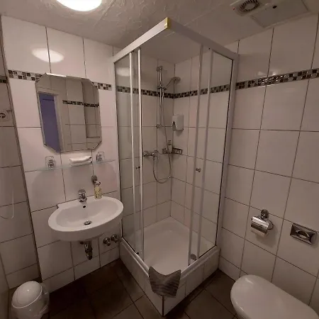 Mueller 3* Köln