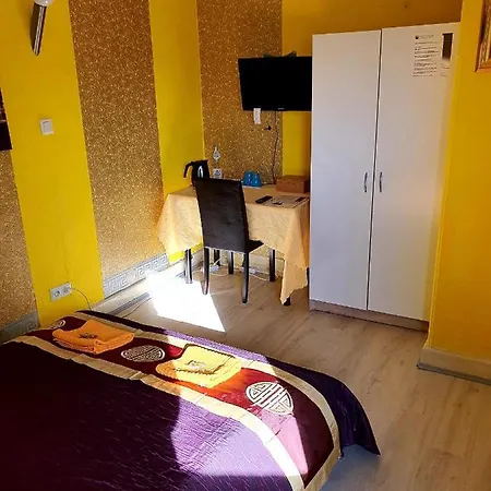 Stayincologne Bed & Breakfast Cologne