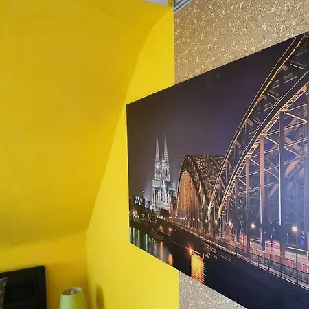 Stayincologne Bed & Breakfast 2*