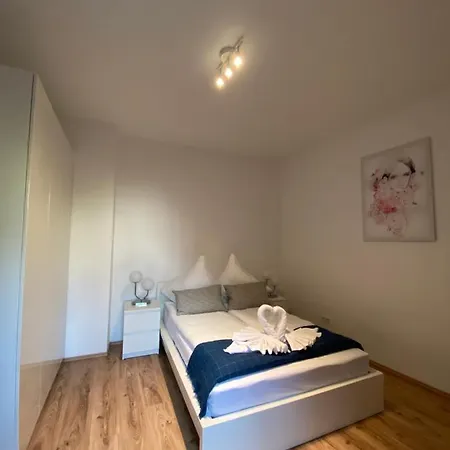 Apartamento Gemutliche Mitten In *