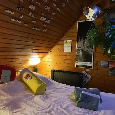 Feel At Homestay Cologne