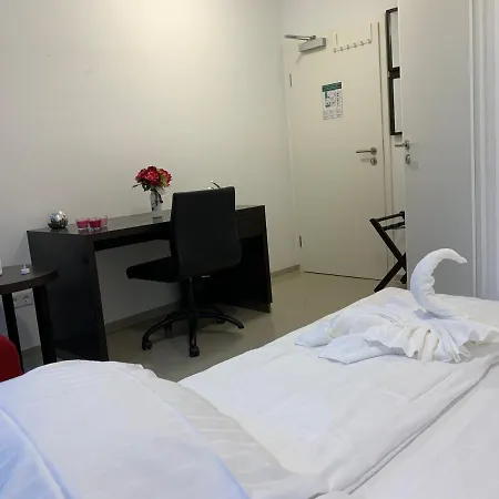 Lovely Studio West - Neues Momomotel Hotel Colónia