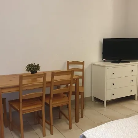 Workers-sleep-station Apartment *