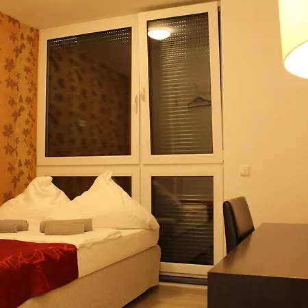 Lovely Studio West - Neues Momomotel Colónia