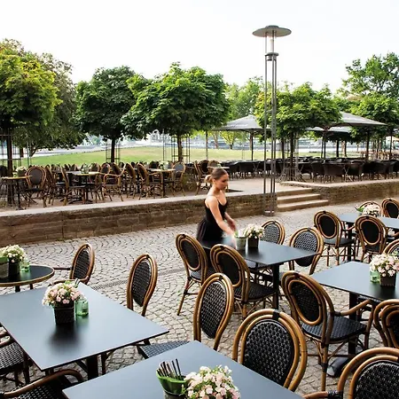 Prevot Restaurant & 4* Cologne