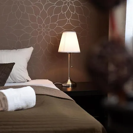 Buergerhof Hotel 3*