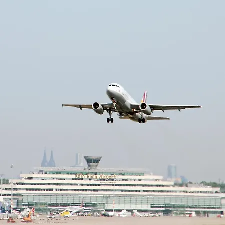 Hotel Smarty Airport - Kontaktloser Self Check-in