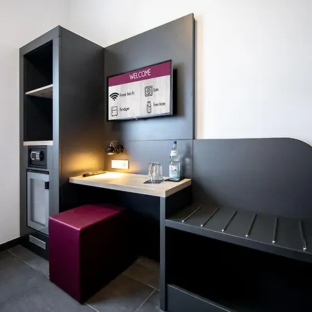 Smarty Airport - Kontaktloser Self Check-in Hotel Cologne