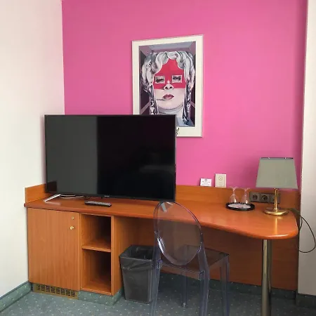 Hotel Servatius 3*