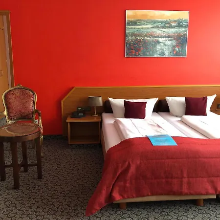 Hotel Servatius 3*