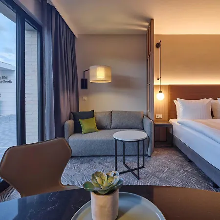 Hotel Adina Cologne