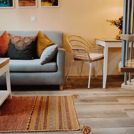 Appartement Muelheim, Schoenes Apartment, E-werk, Palladium, Carlswerk, Messe, Lanxess-arena Keulen